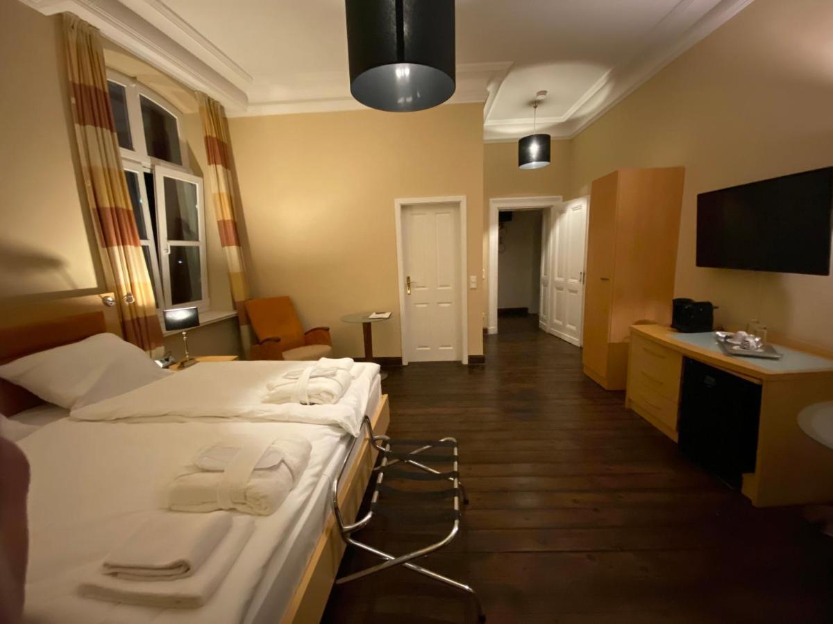 Lili Living Hotel Ратінген Екстер'єр фото