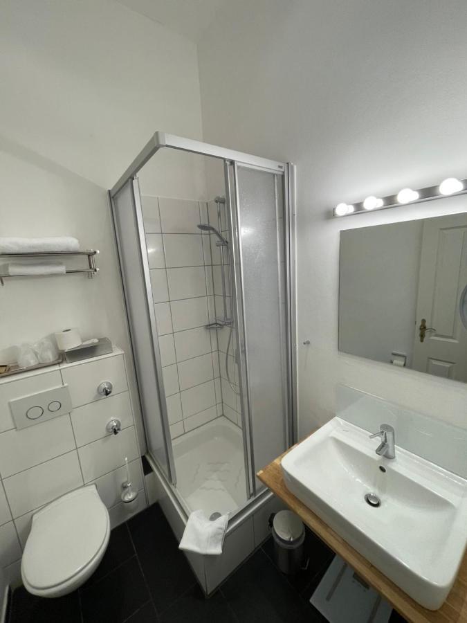 Lili Living Hotel Ратінген Екстер'єр фото